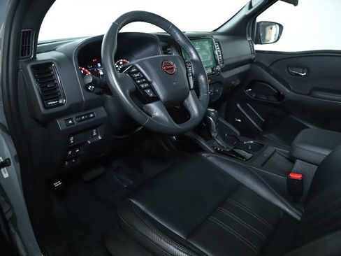 Certified 2022 Nissan Frontier PRO-4X w/ Pro-4X Premium Package image 19