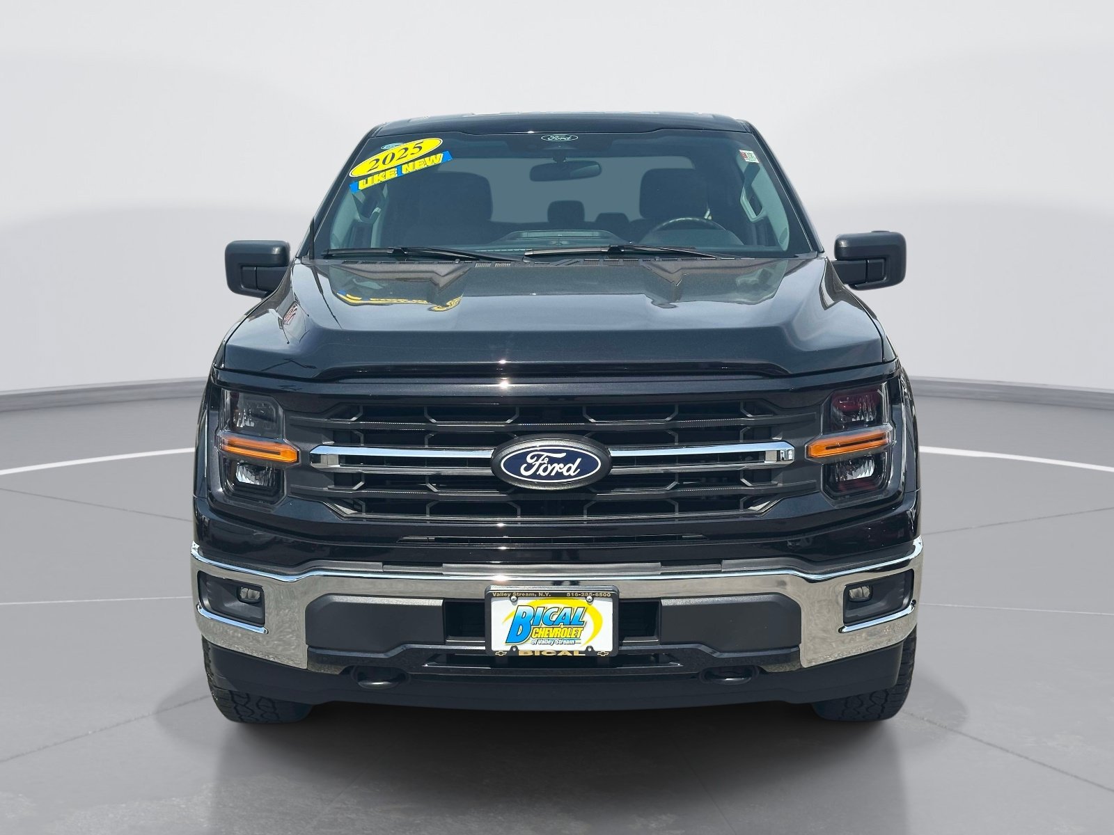 Used 2025 Ford F150 XLT w/ Equipment Group 301A Standard AWD/4WD image 2