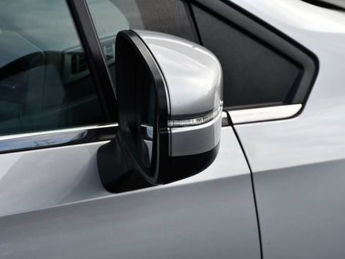 Used 2025 Honda Odyssey EX-L image 31