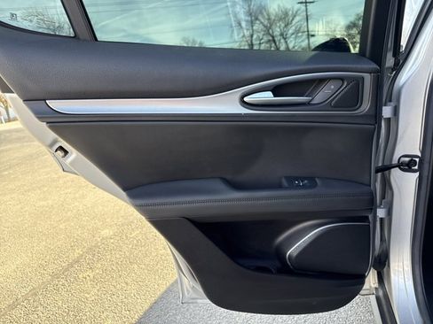 Used 2018 Alfa Romeo Stelvio Sport w/ Quick Order Package 22J Sport image 12