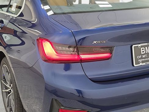 Used 2019 BMW 330i xDrive Sedan w/ Premium Package AWD/4WD image 34