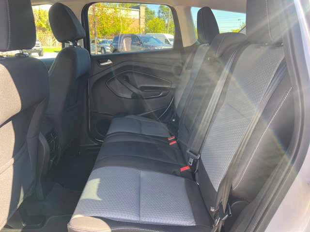 Used 2017 Ford Escape SE w/ SE Cold Weather Package FWD image 16
