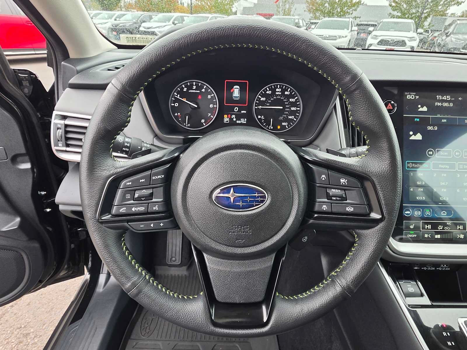Used 2025 Subaru Outback Onyx Edition AWD/4WD image 25