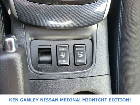 Used 2018 Nissan Sentra SR w/ SR Midnight Edition Package image 28