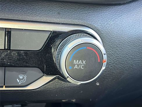 Certified 2023 Nissan Altima 2.5 SR image 37