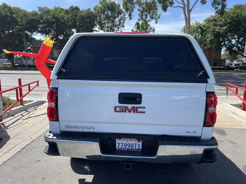 Used 2014 GMC Sierra 1500 SLE w/ SLE Value Package image 7