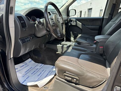Used 2018 Nissan Frontier PRO-4X AWD/4WD image 15