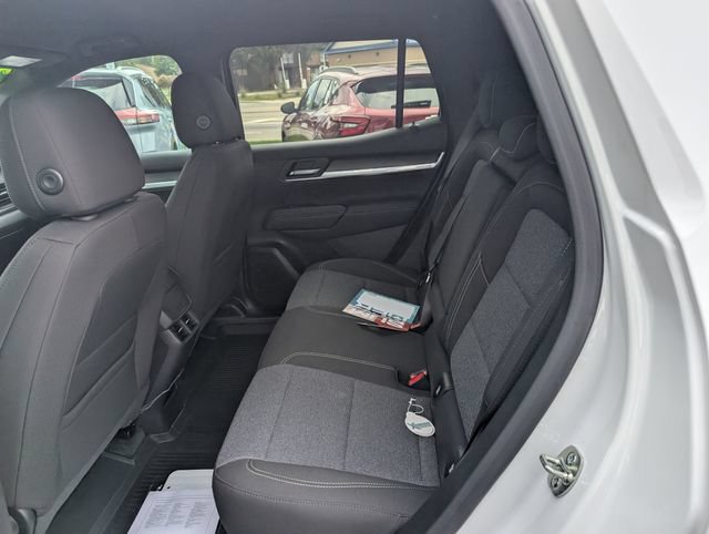 Used 2027 GMC Terrain Elevation w/ Black Edition FWD image 9
