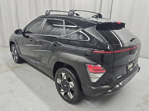 Certified 2024 Hyundai Kona SEL AWD/4WD image 4
