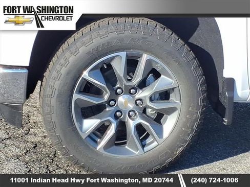 New 2026 Chevrolet Silverado 1500 LT w/ Z71 Off-Road Package image 6