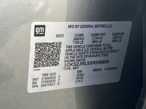 Used 2025 GMC Yukon XL Denali image 31