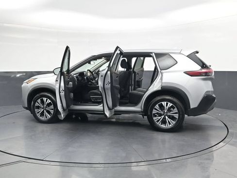 Used 2023 Nissan Rogue SV AWD/4WD image 42