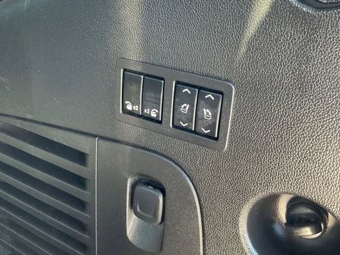 Used 2016 Chevrolet Tahoe LT image 48