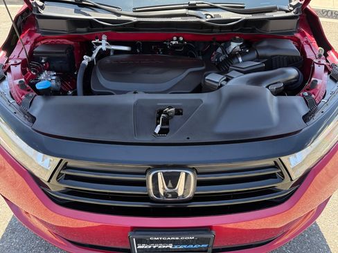 Used 2024 Honda Odyssey Sport image 20