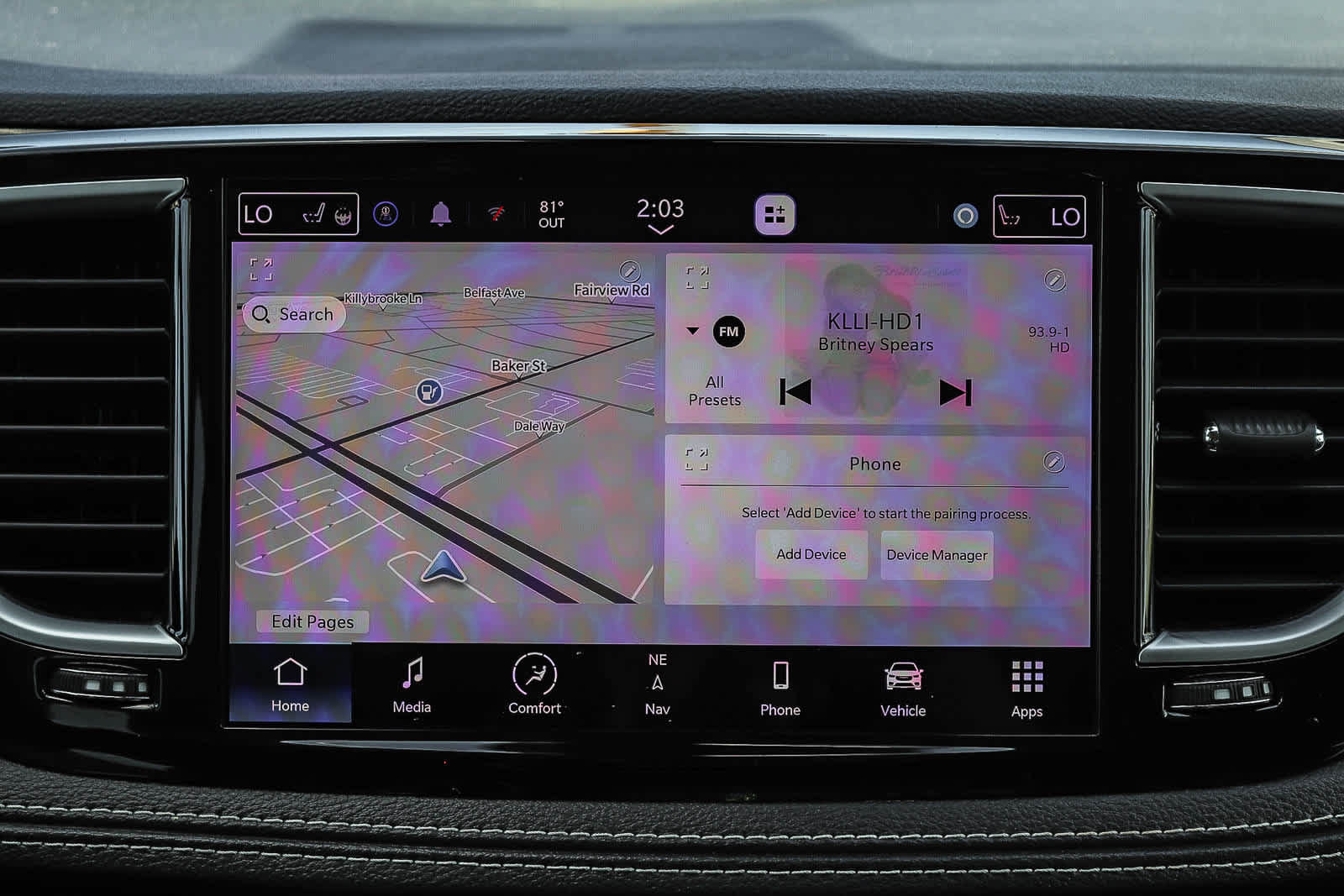 Used 2023 Chrysler Pacifica Limited FWD image 13