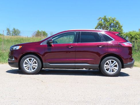 Used 2019 Ford Edge SEL w/ Equipment Group 201A AWD/4WD image 8