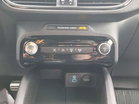 Used 2023 Ford Escape ST-Line w/ Tech Pack #1 AWD/4WD image 28