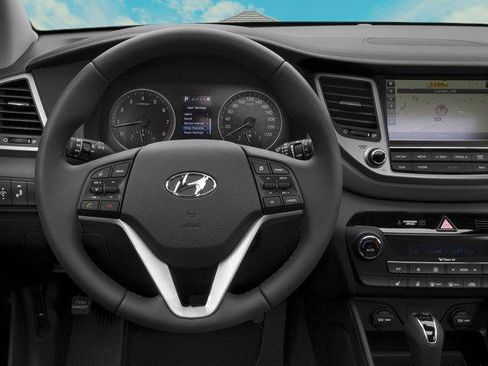 Used 2017 Hyundai Tucson Limited w/ Limited Ultimate Package 03 image 10