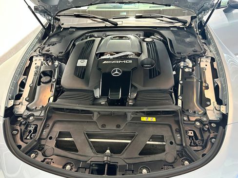 Certified 2022 Mercedes-Benz SL 63 AMG 4MATIC image 40
