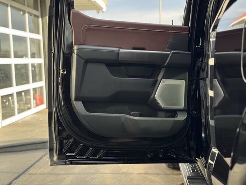 Used 2021 Ford F150 Lariat w/ Equipment Group 502A High image 37