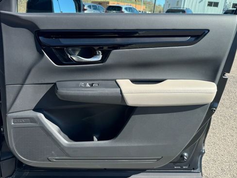 Used 2023 Honda CR-V EX-L image 20