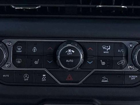 New 2025 Jeep Wrangler Rubicon w/ Convenience Group image 32