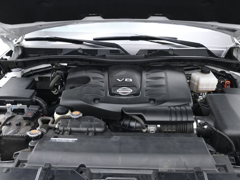 Used 2023 Nissan Armada SL w/ Captain's Chairs Package AWD/4WD image 24