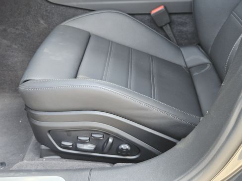 Certified 2026 Porsche Panamera 4 AWD/4WD image 23