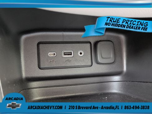 Used 2024 Chevrolet Equinox LS w/ LS Convenience Package FWD image 21