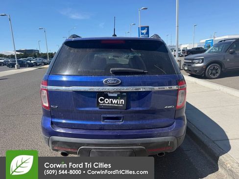 Used 2014 Ford Explorer XLT w/ Equipment Group 201A AWD/4WD image 9