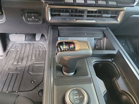 New 2025 GMC Hummer EV 3X image 26