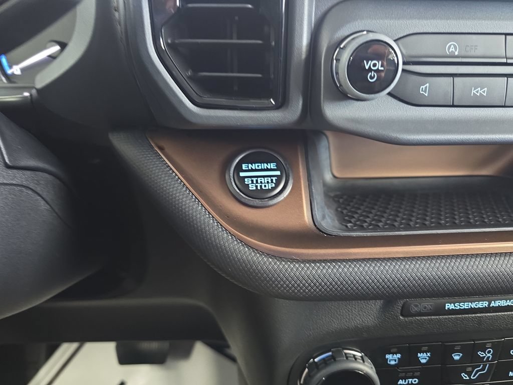Used 2024 Ford Bronco Sport Outer Banks AWD/4WD image 23