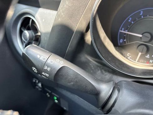 Used 2018 Toyota Corolla iM image 41