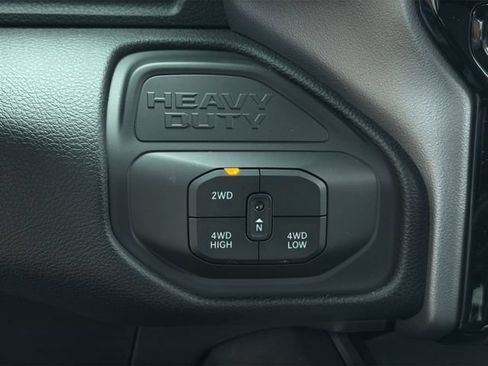 New 2026 RAM 2500 Big Horn AWD/4WD image 25