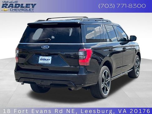 Used 2021 Ford Expedition Limited RWD image 6