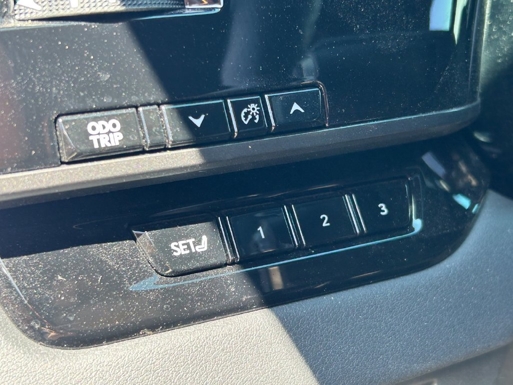 Used 2024 Lexus RX 500h F Sport w/ Convenience Package AWD/4WD image 30