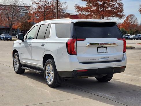 Used 2022 GMC Yukon SLT w/ SLT Luxury Package image 7