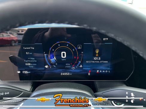 Used 2025 Chevrolet Equinox LT FWD image 14