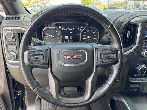 Used 2021 GMC Sierra 1500 AT4 w/ AT4 Value Package AWD/4WD image 17