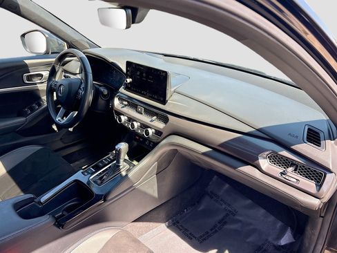 Used 2024 Acura Integra A-Spec image 27