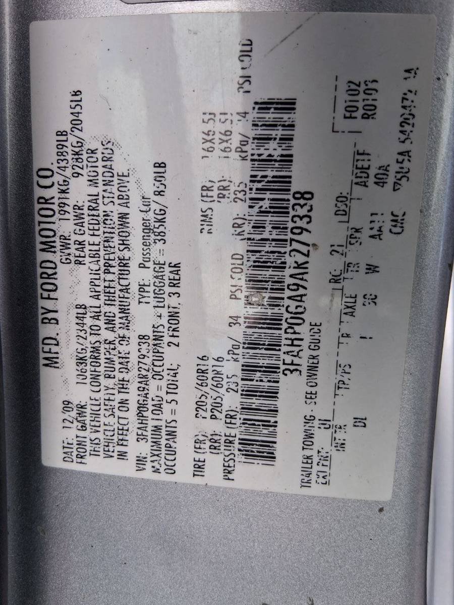 Used 2010 Ford Fusion S FWD image 22