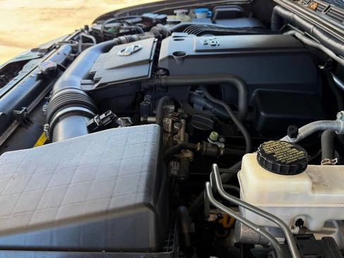 Used 2016 Nissan Frontier SV w/ SV Value Truck Package image 21