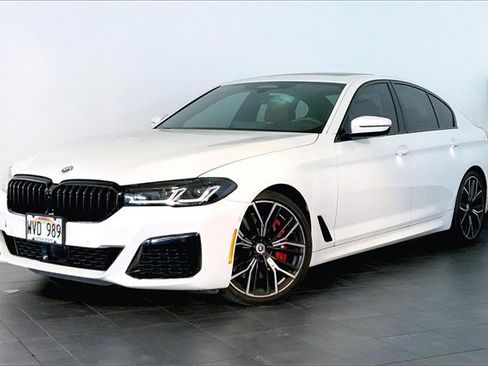 Certified 2023 BMW M550i xDrive w/ Dynamic Handling Package image 1
