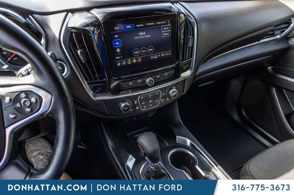 Used 2023 Chevrolet Traverse LT AWD/4WD image 8