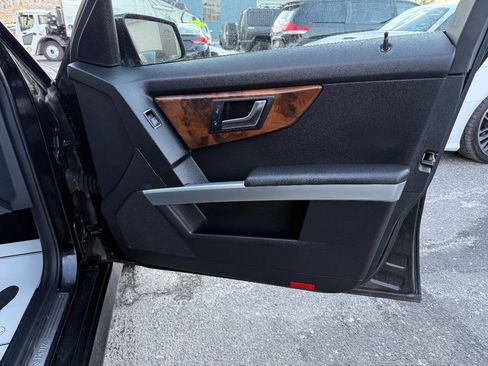 Used 2012 Mercedes-Benz GLK 350 GLK 350 4MATIC AWD 4dr SUV image 21