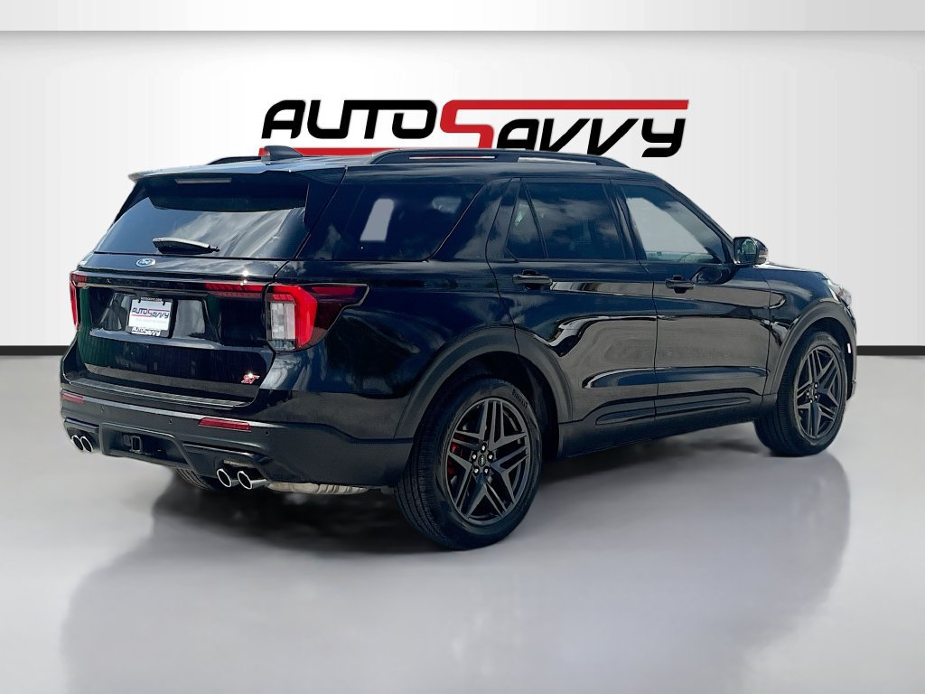 Used 2025 Ford Explorer ST w/ Sun And Sound Package AWD/4WD image 7