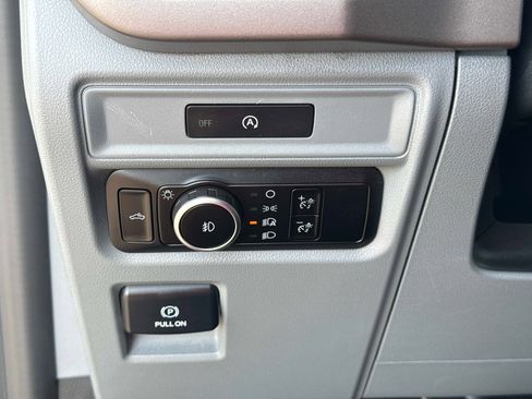 Used 2025 Ford F150 XLT w/ Equipment Group 301A Standard AWD/4WD image 31