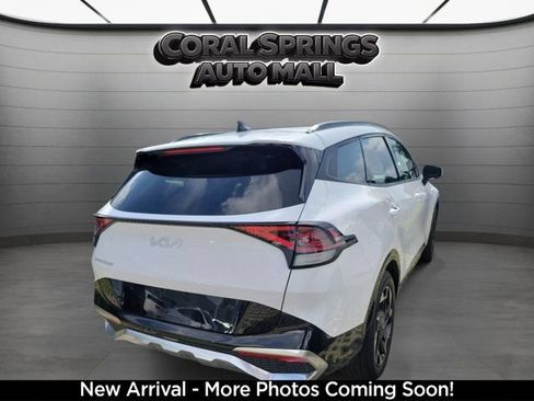 Certified 2024 Kia Sportage SX FWD image 2
