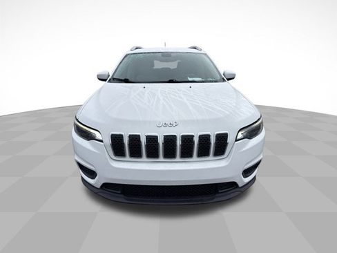 Used 2020 Jeep Cherokee Latitude image 2
