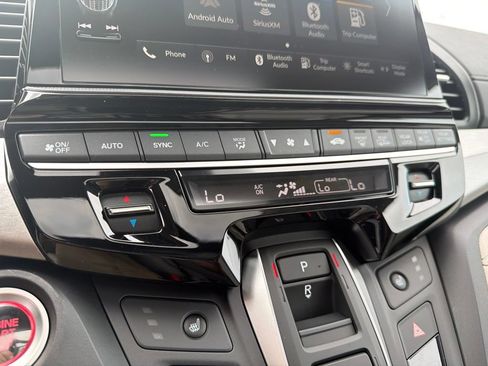 New 2026 Honda Odyssey EX-L image 10